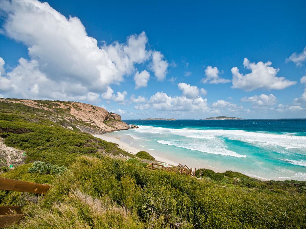 Acclaim Pine Grove Holiday Park Esperance Exterior photo