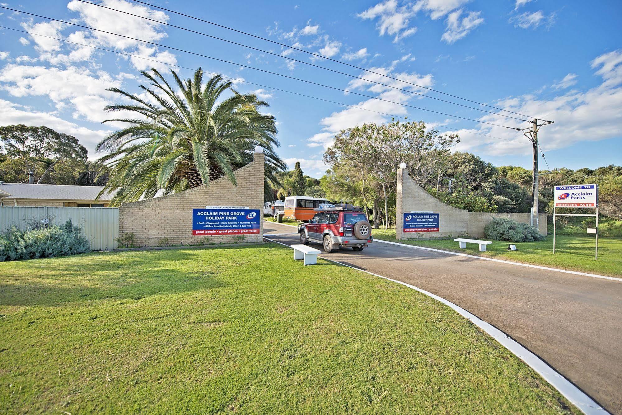 Acclaim Pine Grove Holiday Park Esperance Exterior photo