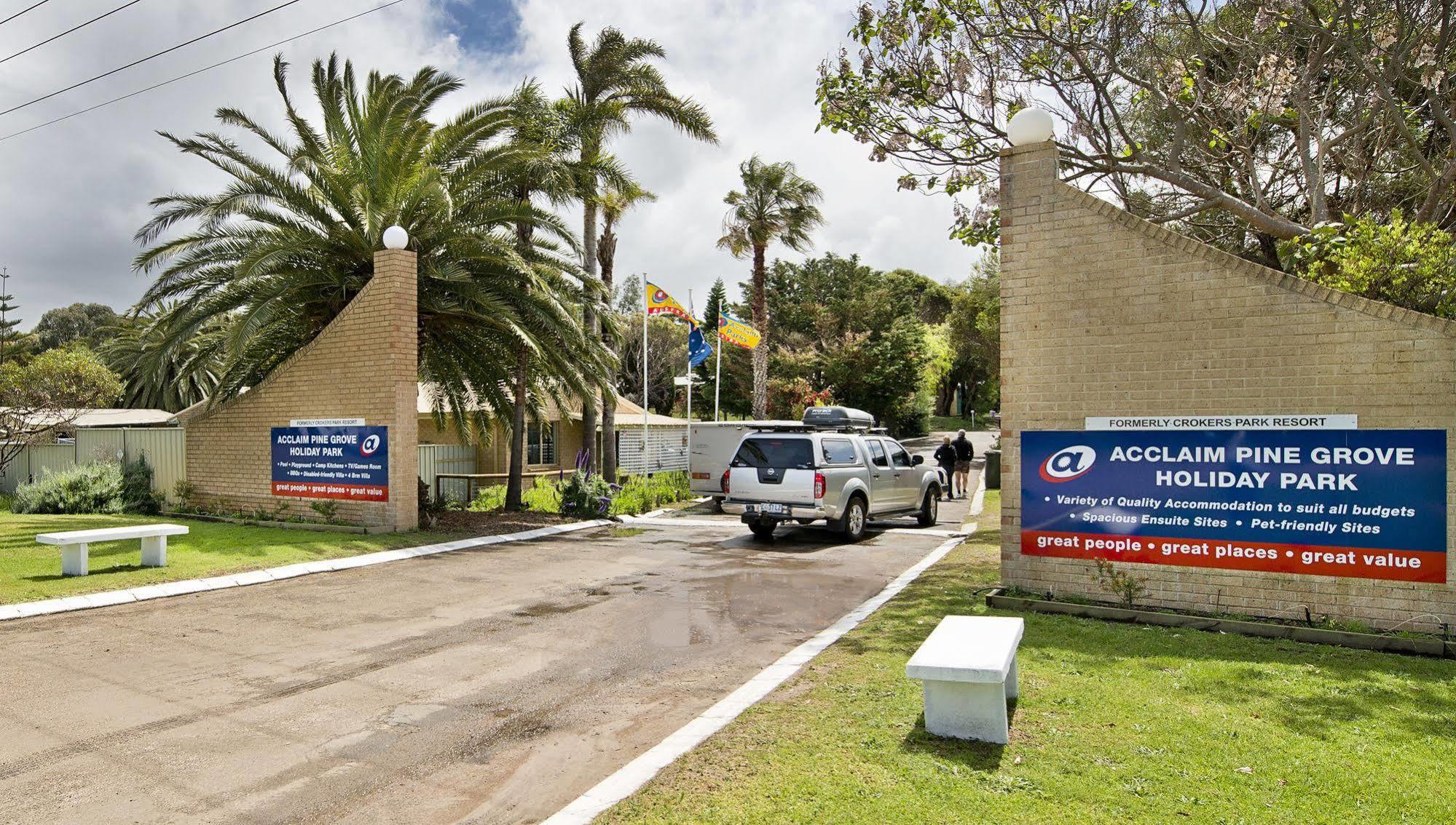 Acclaim Pine Grove Holiday Park Esperance Exterior photo